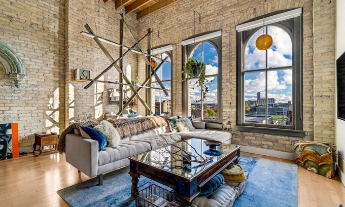 Fifth Ward Apartment | The Blue Serif - 1bd, 1 bth cozy dig