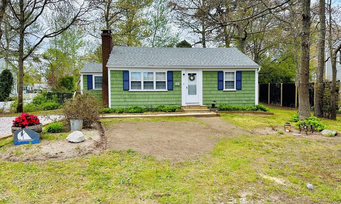 South Yarmouth Cottage | The Blue Shutter Bungalow on Cape Cod