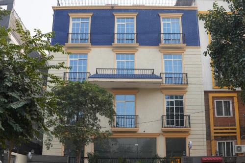 Greater Noida Hotel | The Blue Vista