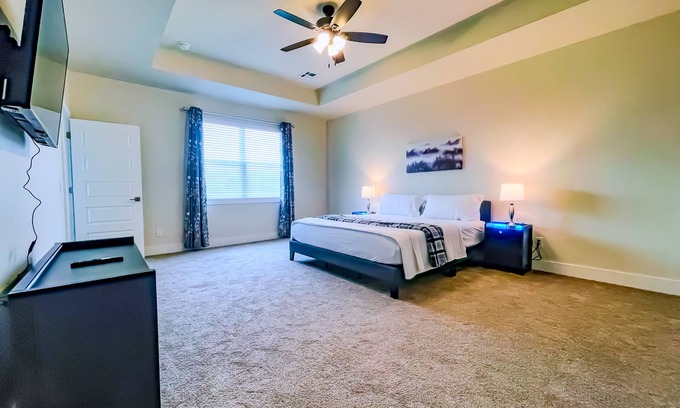 Norman House | The Boomer Nest in Norman. nSpacious 4-bedrooom home. Safe & Quiet surroundings