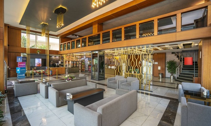 Bostanci Hotel | The Bostanci Hotel