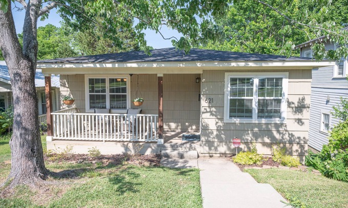 Crestwood South House | The Brewery District Bungalow