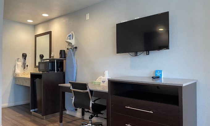 Yuba City Hotel | The Bridgepark Inn & Suites