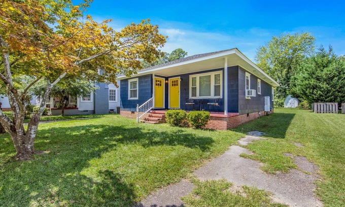 Terry Sanford House | The Buzz Inn II