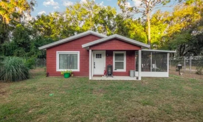 Salt Springs House | The Cabin! An Unplugged experience in the heart of the Ocala National Forest