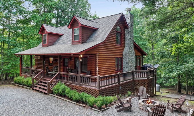 My Mountain Cabin | The Cabin, Hot Tub, Game Room, Screened Porch, Fire Pit