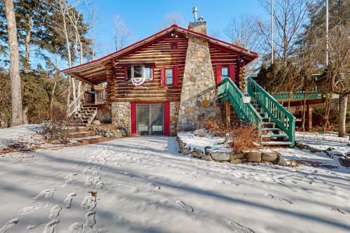 Bolton Landing House | The Cabin House