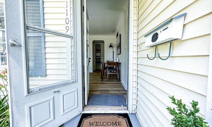 Coeur d'Alene House | The Captain's Quarters - Minutes to Downtown Coeur d'Alene
