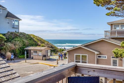 Lincoln City House | The Captains Place