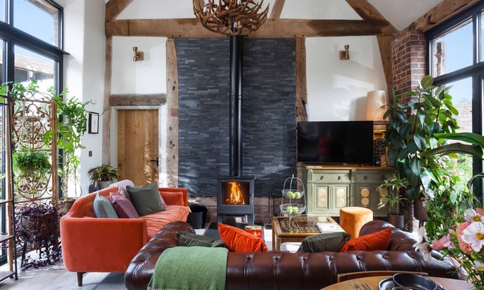 Bridgnorth Cottage | The Cart House - a stunning converted barn sleeping four guests