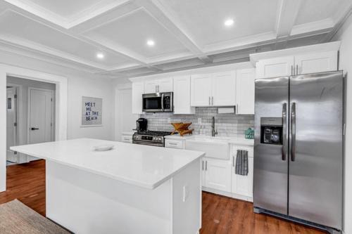 Ocean Grove Hotel | The Central Ave House