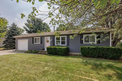 Mayfield House | The Cherry House 3Bd 1B