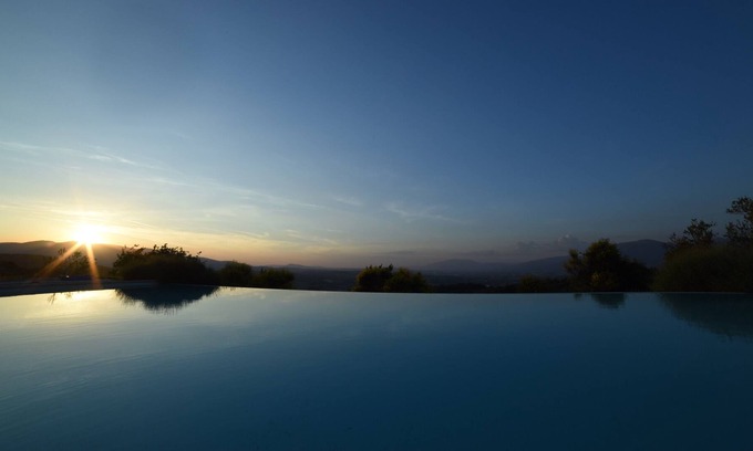 Spoleto Apartment | The Cherry Tree Apartment Farmhouse La Paladina