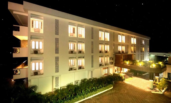 Siliguri Hotel | The Cindrella Hotel