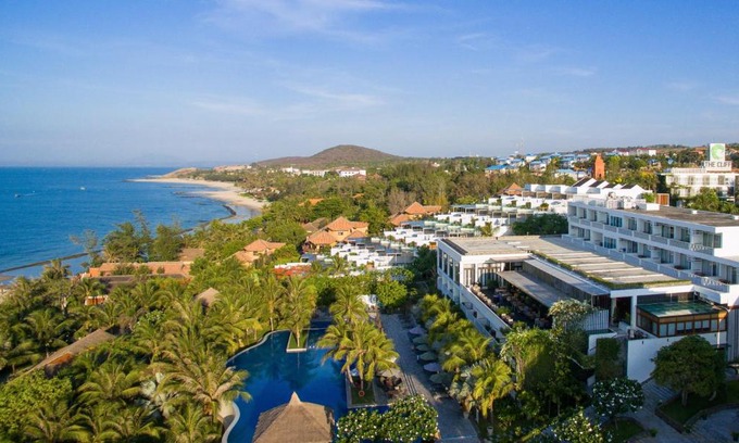 Phu Hai Beach Resort | The Cliff Resort & Residences