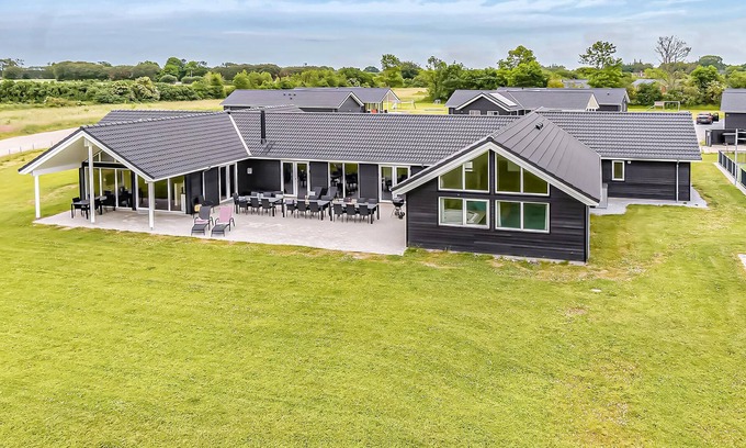 Grenaa House | The coastal town of Grenaa is surrounded by beautiful nature and a fantastic beach, and not far from