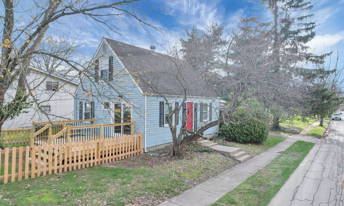 Worthington House | The Columbus Blue Bungalow