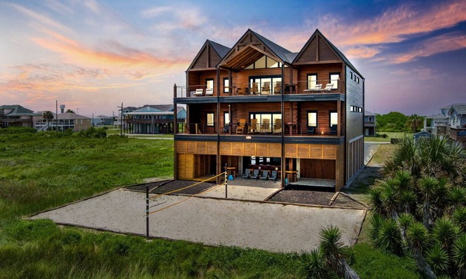 Crystal Beach House | The Coppertone Beach House - Where modern luxury meets the beach!
