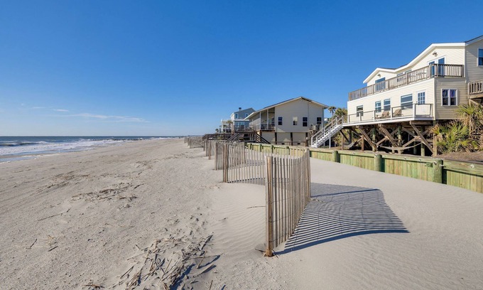 Folly Beach Apartment | The Cottage @ Dolphin's Watch Down