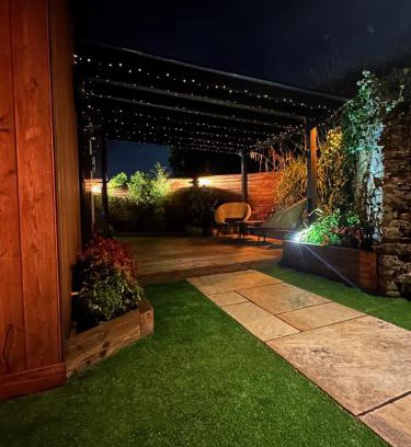 Upholland Hotel | The Cottage Hideout