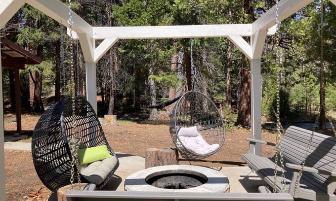 Susanville House | The Cottage - Summertime Family Fun!