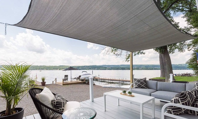 Town of Milo Cottage | The Cottages on Keuka ~ North Cottage