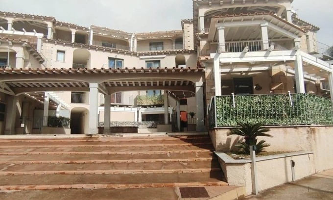 La Maddalena Apartment | The Courtyard