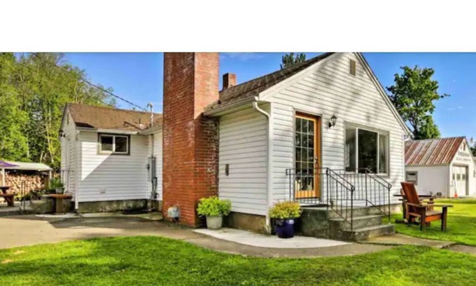 Marietta-Alderwood House | The Cowboy cottage