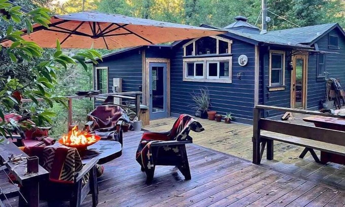 Cazadero Cabin | The Cozy Cazadero Cabin with Finnish Sauna