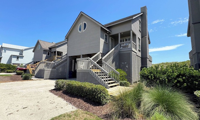 Topsail Beach House | The Crenshaw- Oceanfront Serenity Point Townhome.