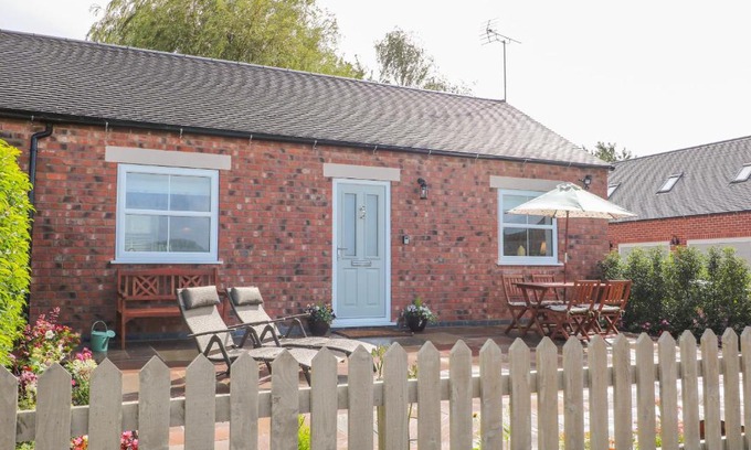 Ashbourne House | The Croft