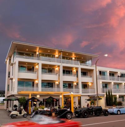 Ahuriri Hotel | The Crown Hotel