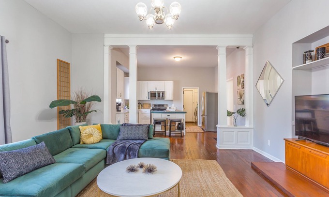 Chattanooga House | The De'Vine Home- 5 mins. from Downtown