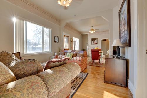 Caldwell House | The Diamond Bungalow - Cozy Caldwell Home!