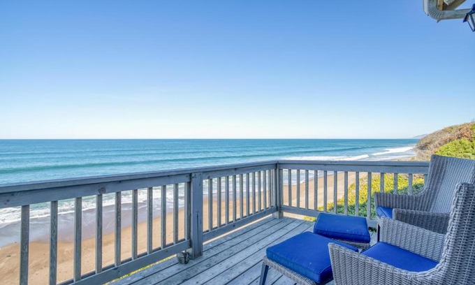 Lincoln Beach House | The Diamond K