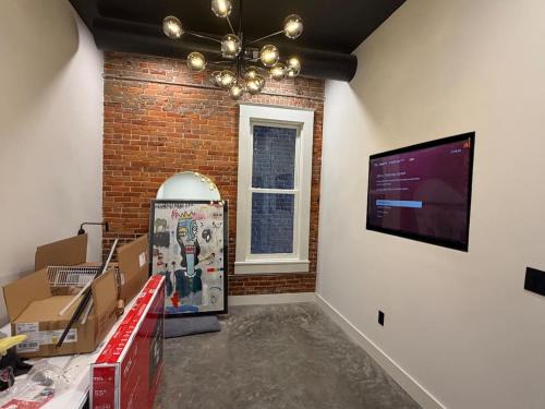 Lowertown Arts District Apartment | The Dim Light - One Bedroom