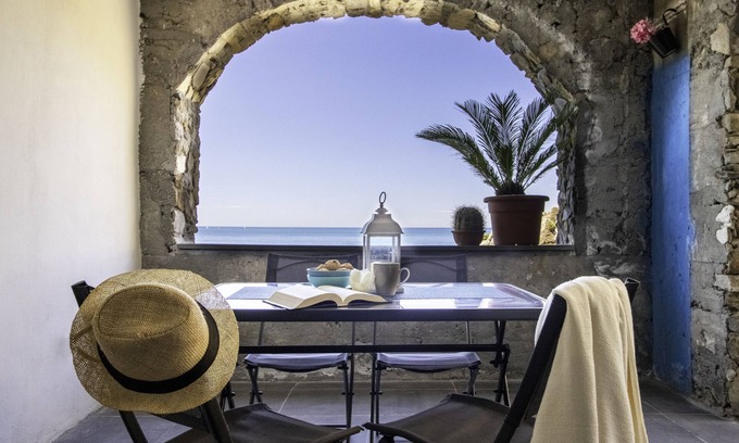 Riomaggiore House | The Divine Enchantment.House with Terrace and Patio by the Sea. CIN IT011024C2SOE47S93