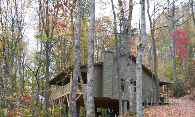Aquone House | The Dogwood Breeze
