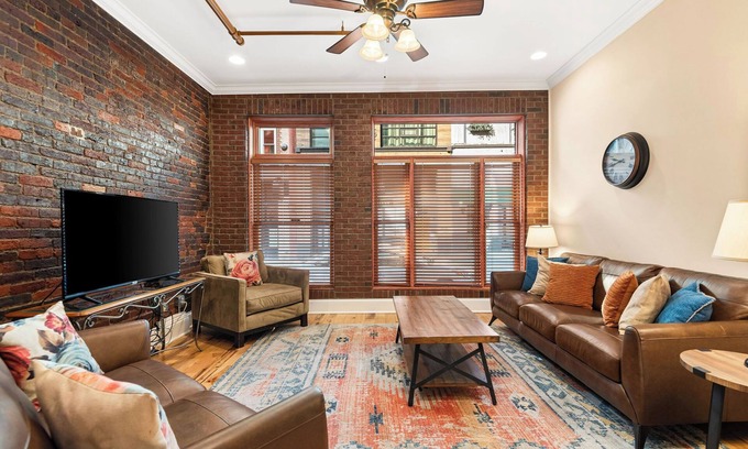Downtown Nashville Condo | The Dolly- Lofts at Noel Court, Downtown