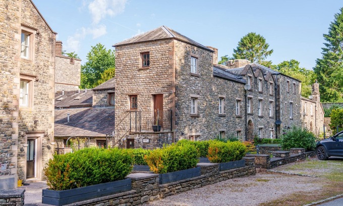 Sedbergh House | The Dovery at Ingmire Hall - Close to the Lake District and Yorkshire Dales