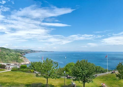 Babbacombe Bed & Breakfast | The Downs, Babbacombe