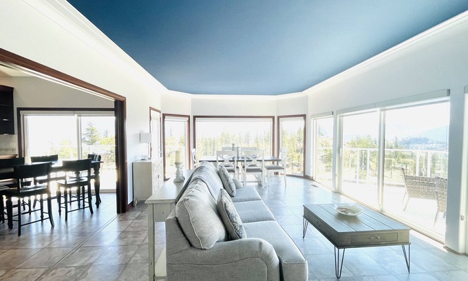 Okanagan-Similkameen House | The Eagle's Nest Spectacular Views
