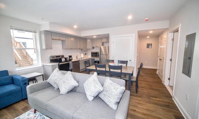 Brightwood Park Apartment | The Elise :Home Away From Home