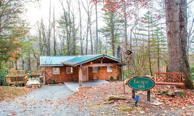 Boone House | The Escape Cabin