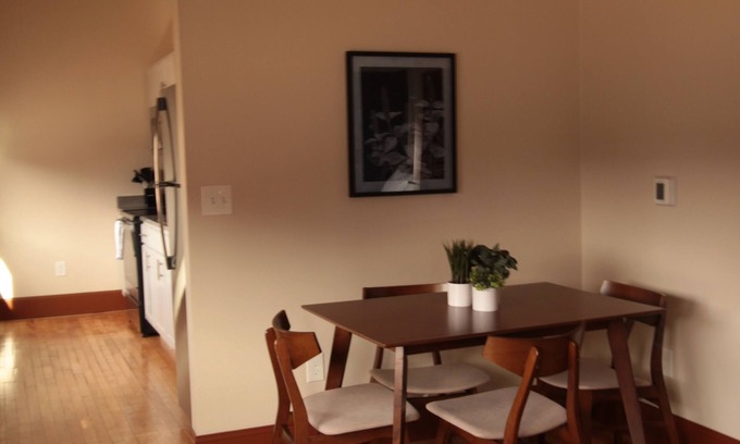 Winona Apartment | The Exchange 13 | Historic Bldg, Studio, Dwntwn