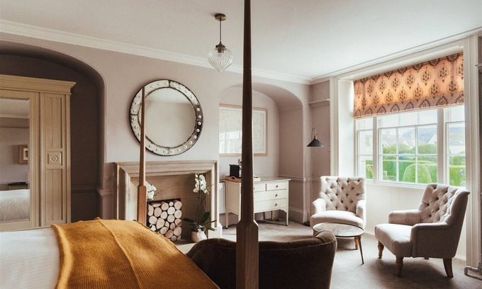 Painswick Hotel | The Falcon Painswick