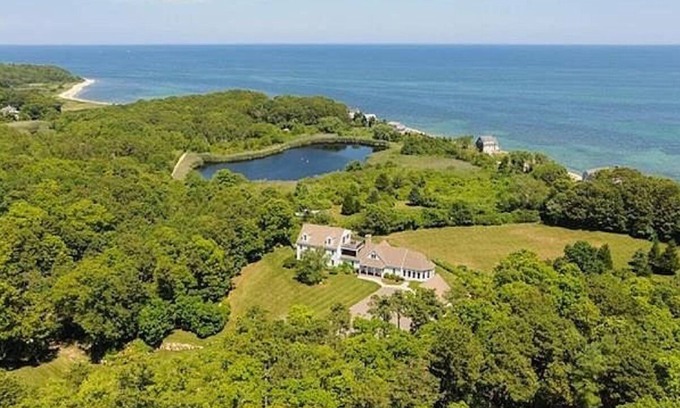 Ellisville House | The Farmhouse Plymouth, MA: 10-Acre Oceanfront Estate + Escape with Pool