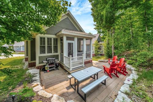 Cherry Valley House | The Fern - 18 Hollow
