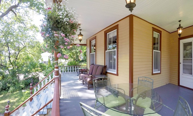 Port Jefferson Bed & Breakfast | The Fox and Owl Inn - Victorian B&B for Contemporary Travelers