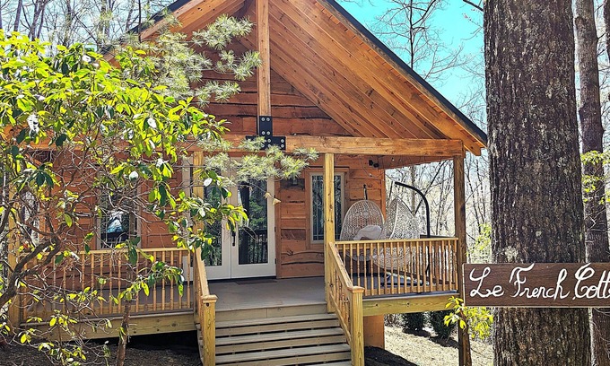 Brevard Cottage | The French Cottage for a Romantic Getaway